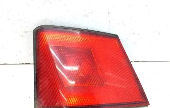 Mitsubishi Carisma Tailgate rear/tail lights MB9521 292001