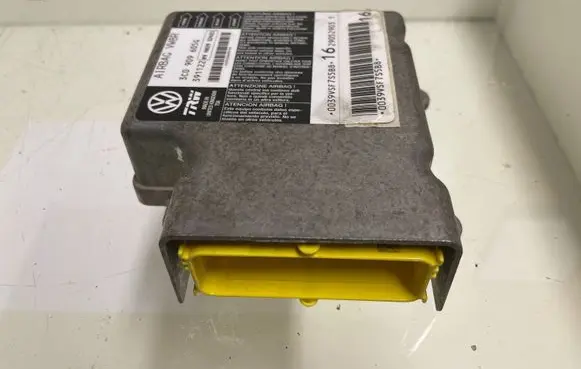 Volkswagen PASSAT B6 Airbag control unit/module 3C0909605G 391122 09H029S2421