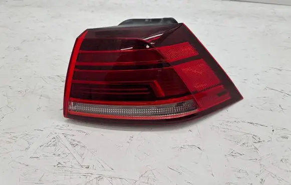 Volkswagen Golf VII Rear/tail lights 5GM945096J