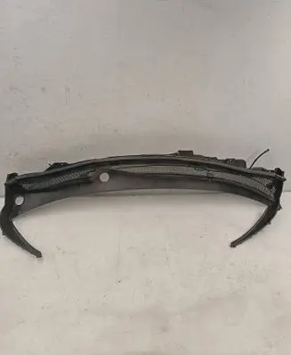 Renault Kadjar Wiper trim 668101332R
