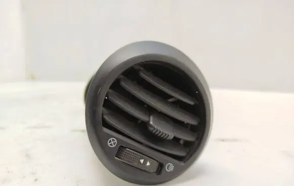 Chevrolet Lacetti Dash center air vent grill 96554907