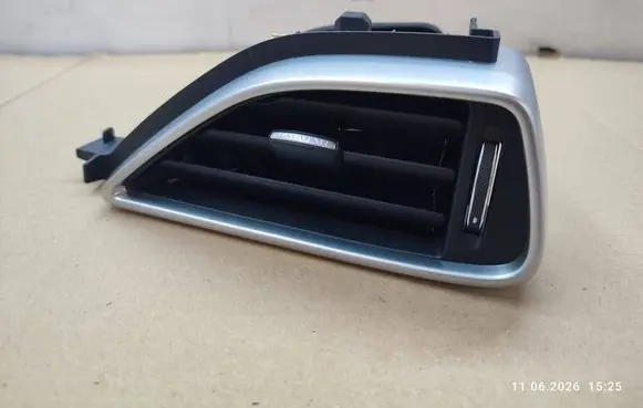 Jaguar XE Dashboard side air vent grill/cover trim HX73018B08AE
