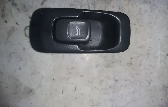 Volvo S80 Electric window control switch 9476695