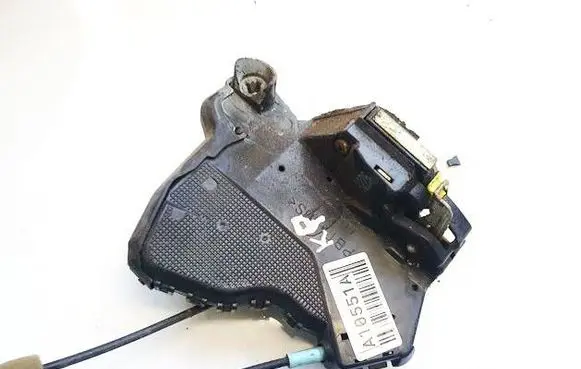 Toyota Corolla E120 E130 Front door lock 