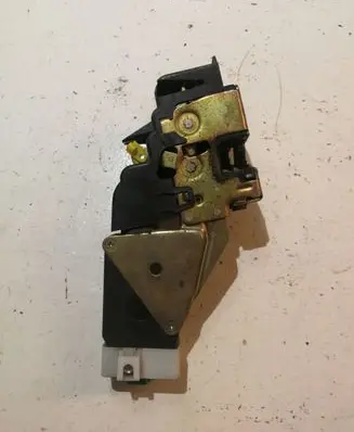 Volvo S40, V40 Front door lock