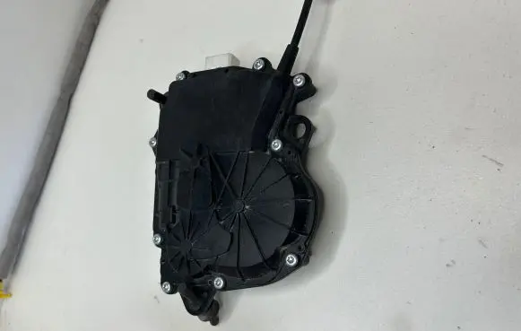 BMW 4 F36 Gran coupe Tailgate/trunk/boot lift motor 726951608 C08173104