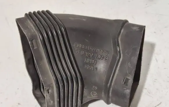 Audi A6 S6 C7 4G Air intake duct part 4F0129739B HJD11