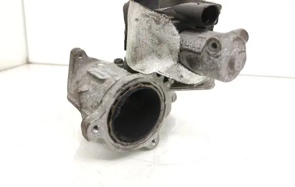 Audi A3 S3 8P EGR valve 03G129637A 03G131502