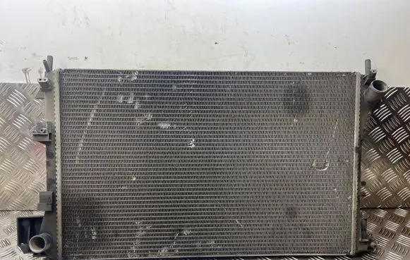 Opel Vectra C Coolant radiator 