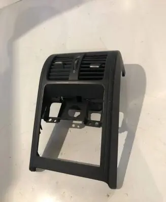Volkswagen PASSAT B6 Dash center air vent grill 3C0819203