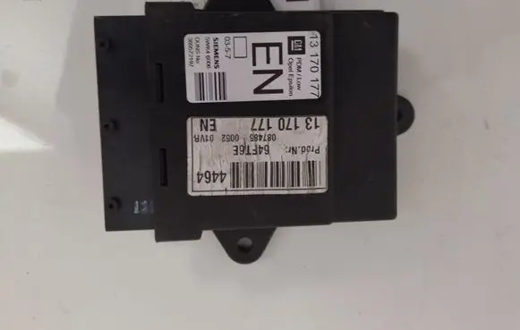 Opel Vectra C Door control unit/module 64FT6E 13170177