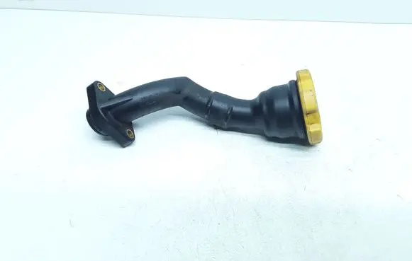 Subaru Legacy Oil fill pipe 