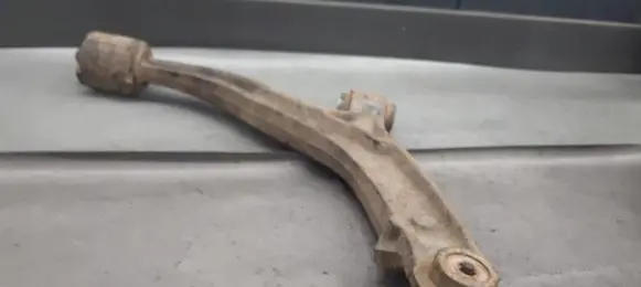 Chrysler Grand Voyager IV Front control arm
