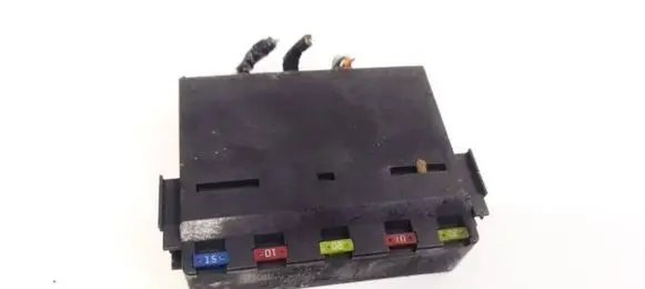 Lexus IS 220D-250-350 Fuse box set 8921153020 89211-53020