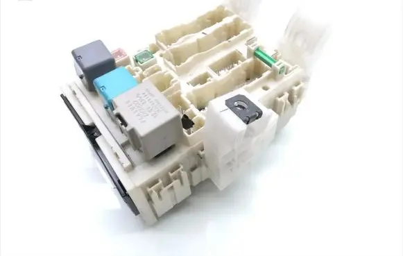 Toyota Prius (XW20) Fuse module 1707-5K23