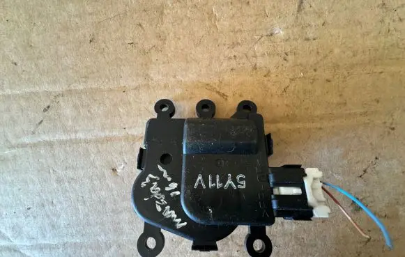 Mazda 3 III Air flap motor/actuator