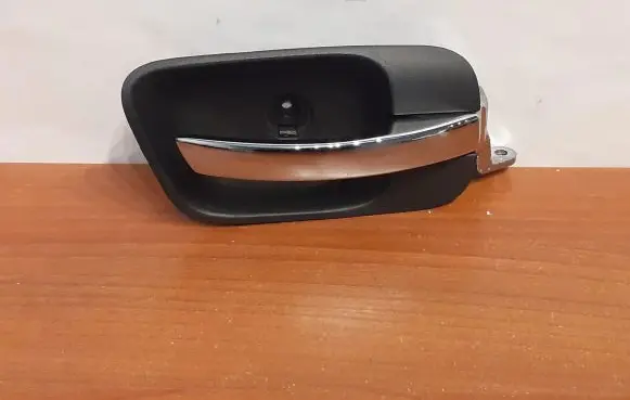 Chrysler 300 - 300C Front door interior handle 8576 1070402