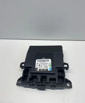 Mercedes-Benz R W251 Door control unit/module A1648209926
