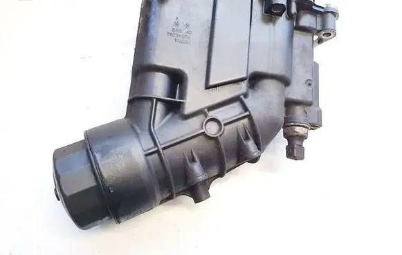 BMW X1 E84 Oil filter cover 70346292 11.427807799
