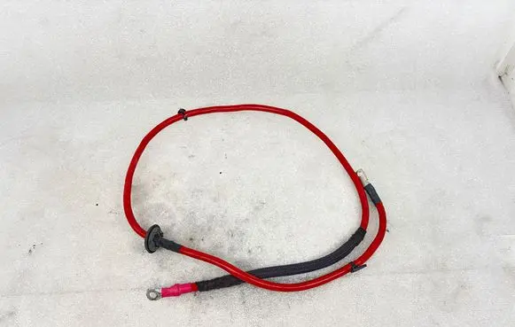 Mercedes-Benz GLC X253 C253 Positive cable (battery) A1669980201