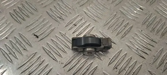 Chrysler Pacifica Valve rocker arm