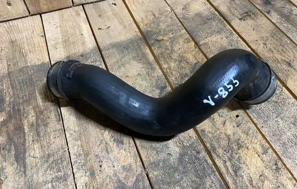 Mercedes-Benz C W203 Intercooler hose/pipe A2035281582 2035281582