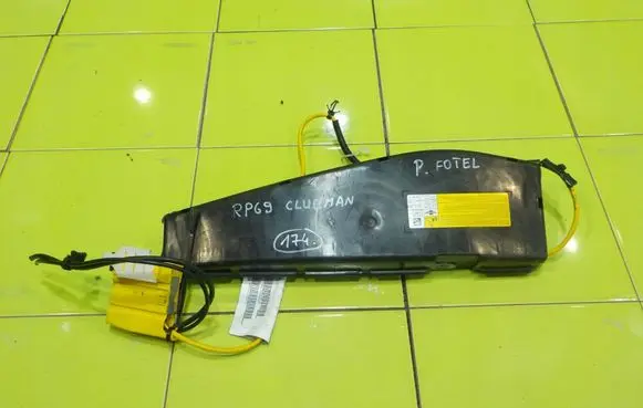 Mini One - Cooper Clubman R55 Seat airbag 833470301 RP69 604321200