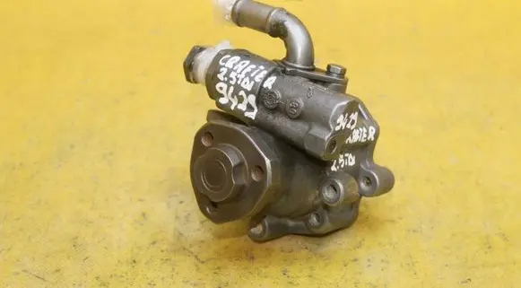 Volkswagen Crafter Power steering pump