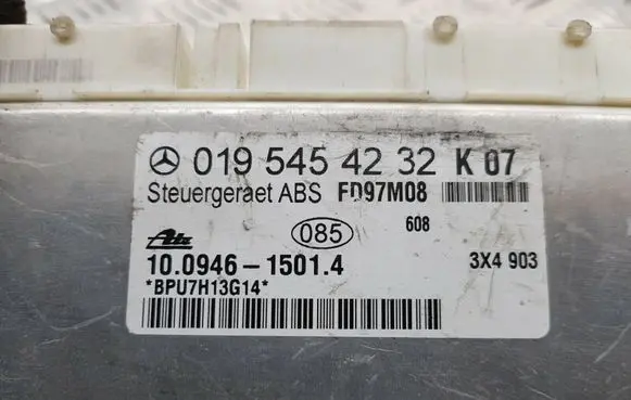 Mercedes-Benz C W202 ABS control unit/module 0195453132 K07