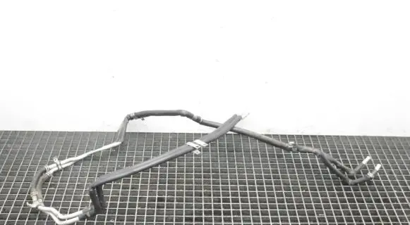 Land Rover Range Rover L405 Engine coolant pipe/hose HPLA18D334BA