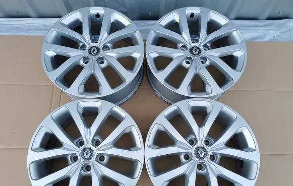 Renault Kadjar R17 alloy rim 403004615R-BAX