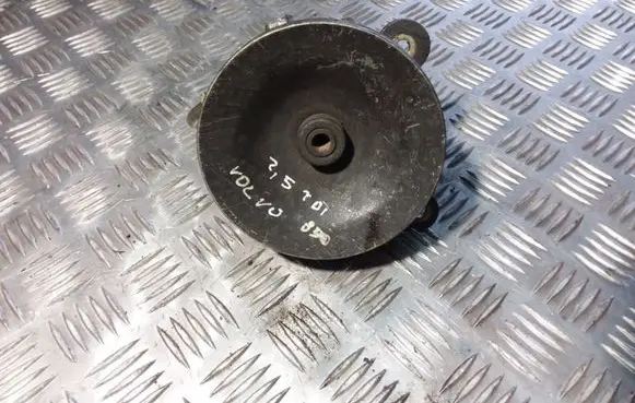 Opel Frontera A Power steering pump 26016947