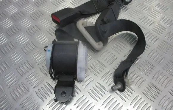 Subaru Outback Radiator support slam panel