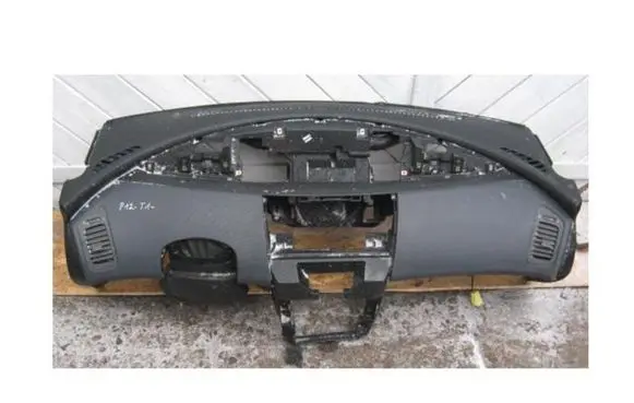 Nissan Primera Dashboard