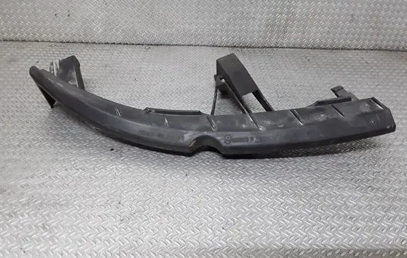 Renault Scenic II - Grand scenic II Front bumper mounting bracket 8200140174