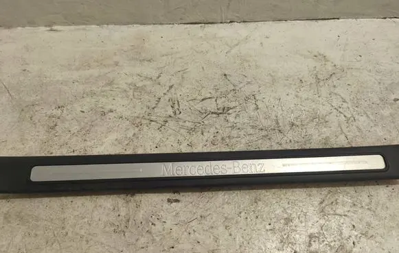 Mercedes-Benz B W245 Front sill trim cover A1696800074