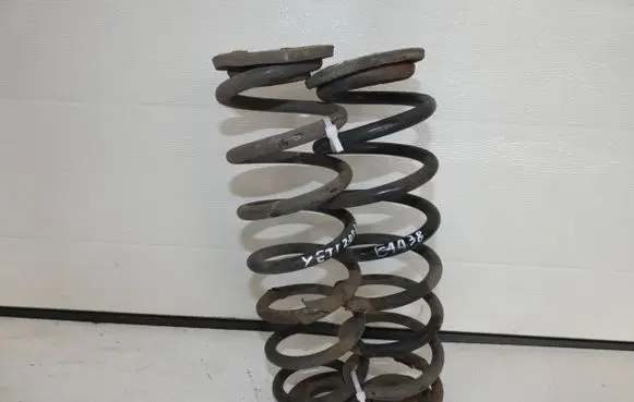 Skoda Yeti (5L) Rear coil spring 