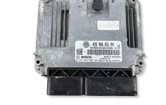 Volkswagen PASSAT B6 Engine control unit/module 03G906021PM 0281014061 03G906021AN