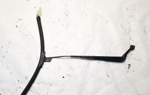 Toyota Corolla E120 E130 Front wiper blade arm