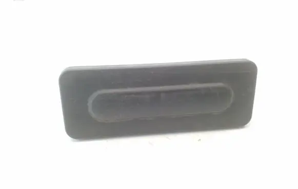 Citroen C4 II Tailgate opening switch 9676028380