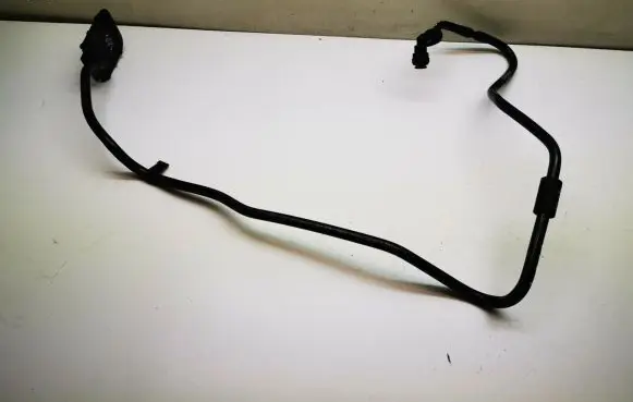 Mercedes-Benz C W204 Vacuum line/pipe/hose A2044302029 A0009987801