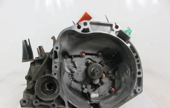 Nissan Micra Manual 6 speed gearbox JH3103