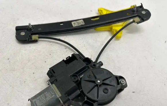 Volkswagen Polo V 6R Rear door window regulator with motor 6R0959812AA 6RS839462B