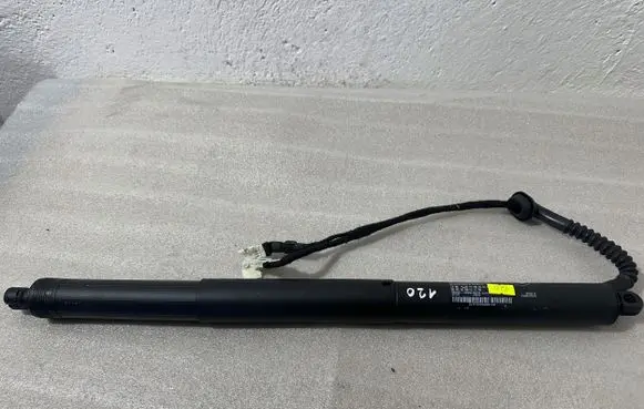 BMW X5 F15 Tailgate/trunk strut/damper 7449810 18202210