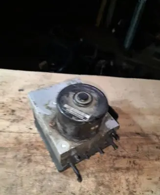 Audi A3 S3 8L ABS Pump 6X0614517 20402224 1300301487