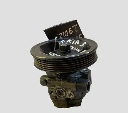 KIA Sedona Power steering pump