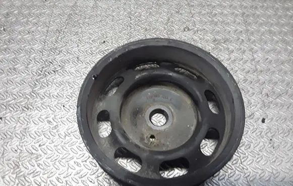Volkswagen Golf IV Crankshaft pulley 036105255C