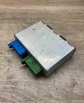 BMW 5 E34 Comfort/convenience module 1379379 5DS005138