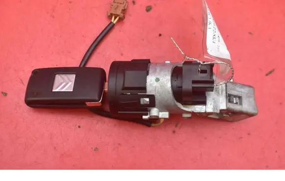 Citroen C3 Picasso Ignition lock N0502455