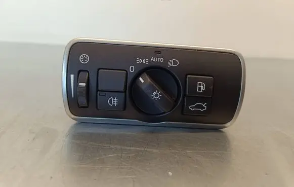 Volvo V60 Light switch 30739448 10096701 131127